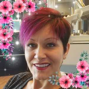 Meet your Posher, Cyndi